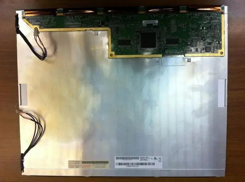 Remplacement du panneau LCD M190EN03 V2 AUO