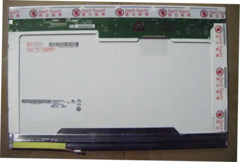 AUO B141EW04 V0 LCD