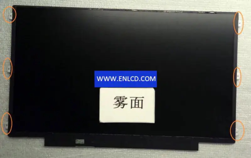 Sostituzione del pannello LCD BOE HB133WX1-201
