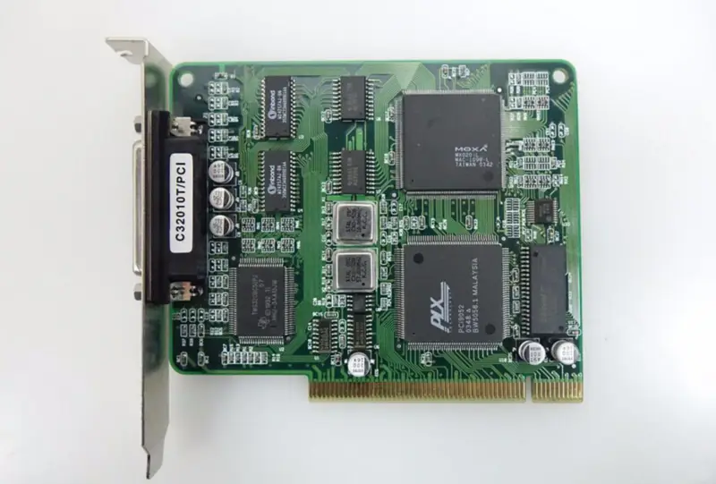 Carte série MOXA SC-C32010T