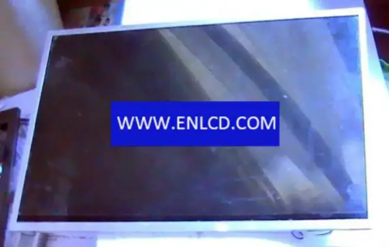 Remplacement du panneau LCD Innolux N133I1-L01 pour ordinateur portable