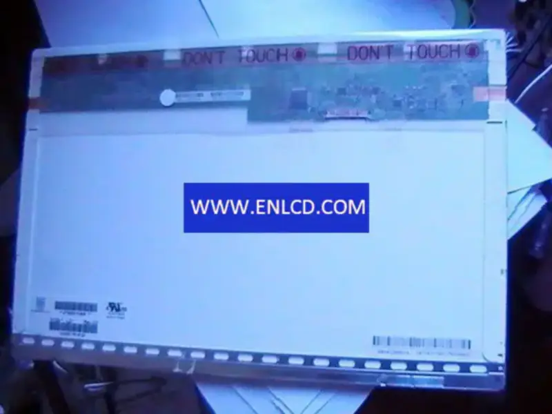 Remplacement du panneau LCD Innolux N133I1-L01 pour ordinateur portable
