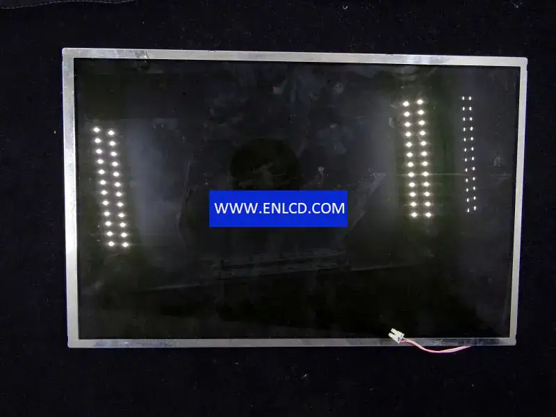 Innolux N141I1-L03 LCD panel