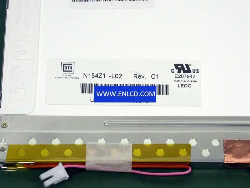 Remplacement du panneau LCD Innolux N154Z1-L02 pour ordinateur portable
