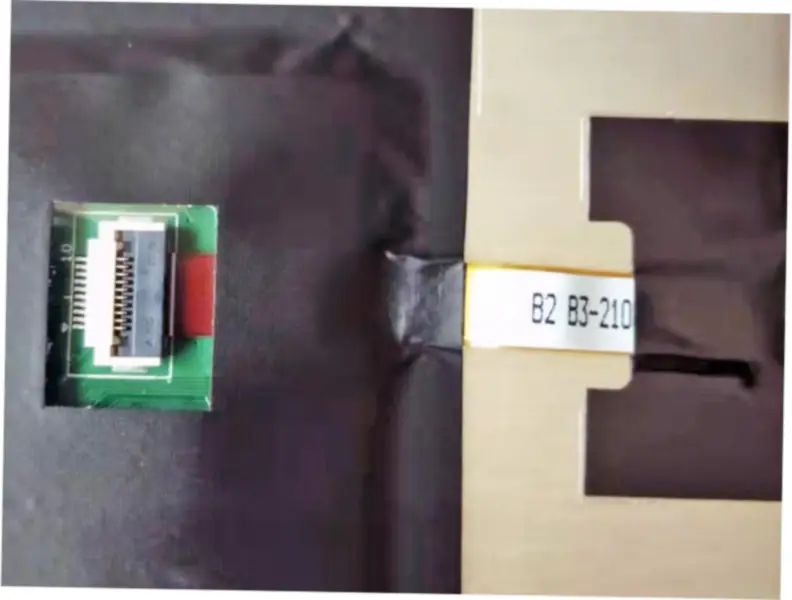 BOE COG-VLUK7057-01 LCD