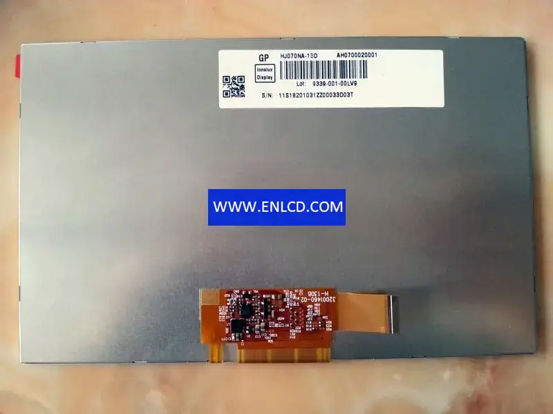 Remplacement du panneau LCD Innolux HJ070NA-13D