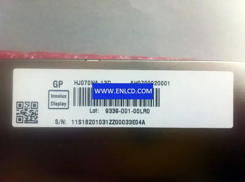Remplacement du panneau LCD Innolux HJ070NA-13D