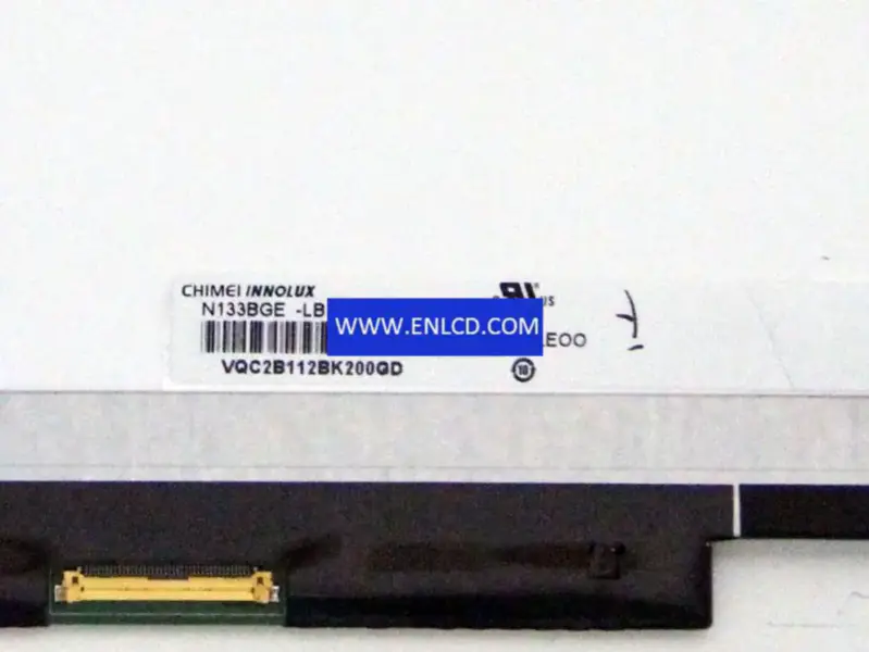 Remplacement du panneau LCD Innolux N133BGE-LB1 pour ordinateur portable