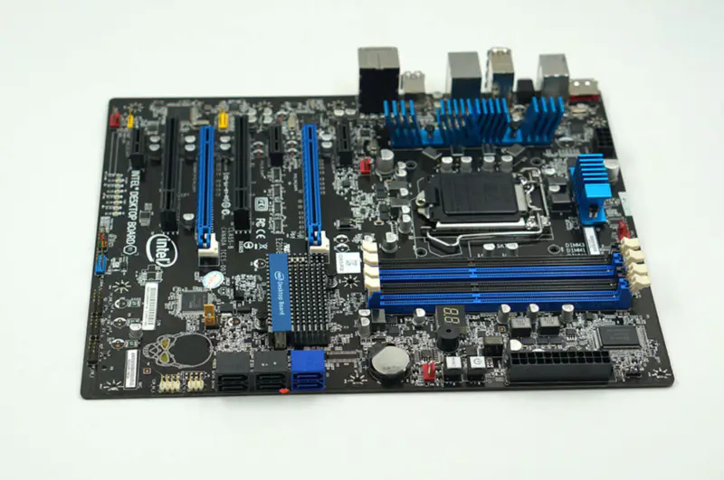 Carte mère industrielle Intel DP67BG LGA 1155 DDR3