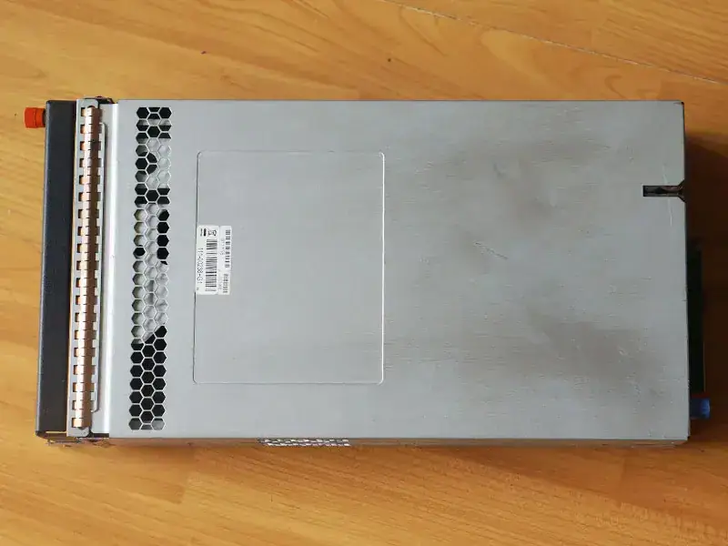 NETAPP 111-00238+G1 Contrôleur