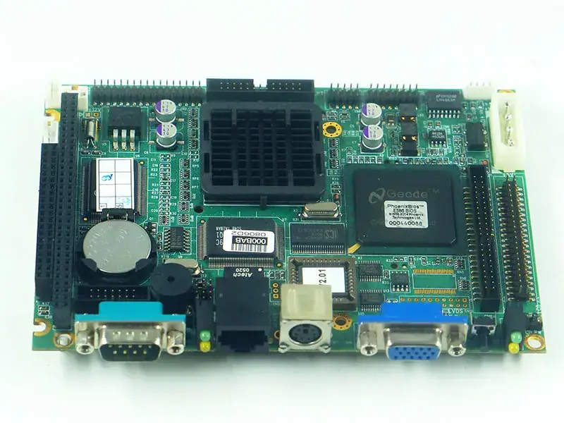 Carte mère Advantech PCM-5820