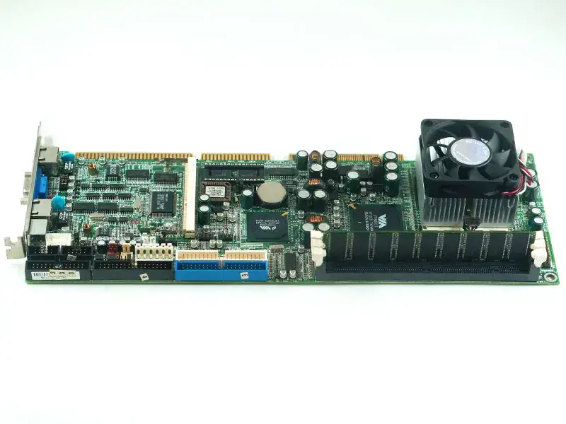 Carte mère iBASE IB780