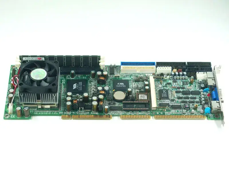 Carte mère iBASE IB780