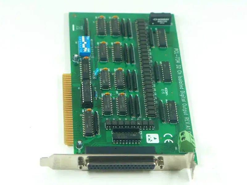 Carte DAQ Advantech PCL-734