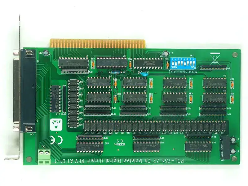 Carte DAQ Advantech PCL-734