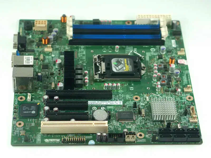 Carte mère Intel S1200BTS