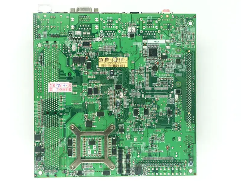 Carte mère IBASE MB899HF