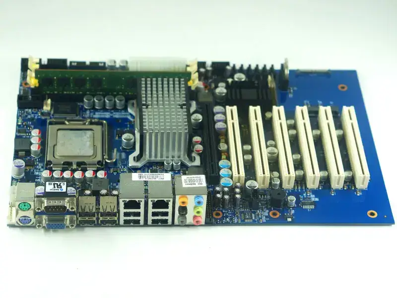 Carte mère Kontron KT965/ATXP