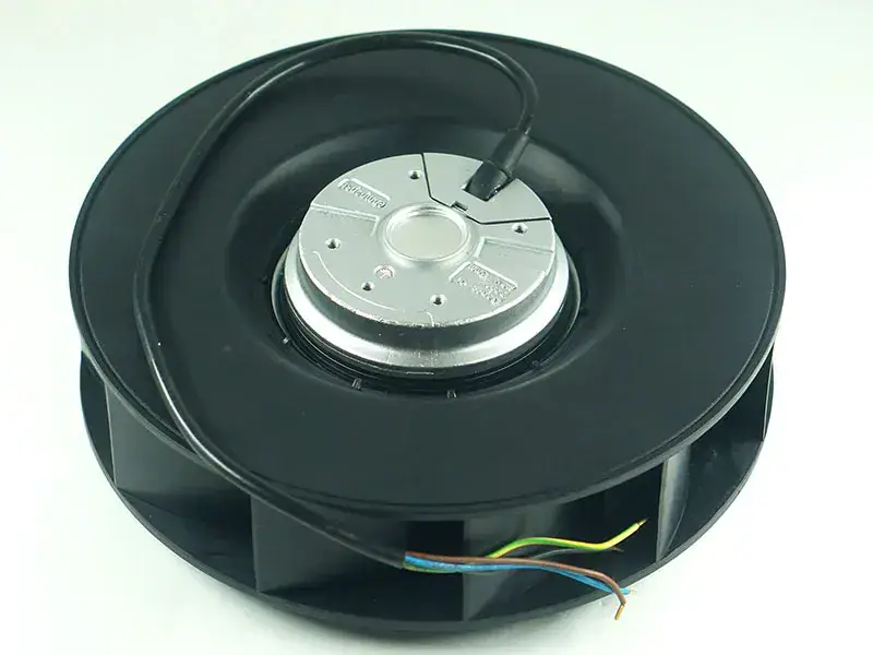Ebmpapst R2E220-RB06-01 Ventilateur