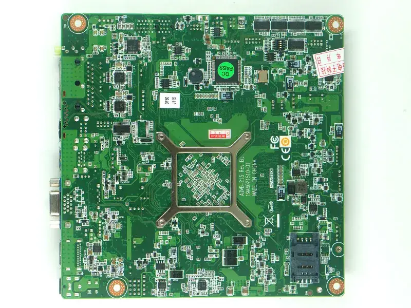 Carte mère Advantech AIMB-215D-S6B1E