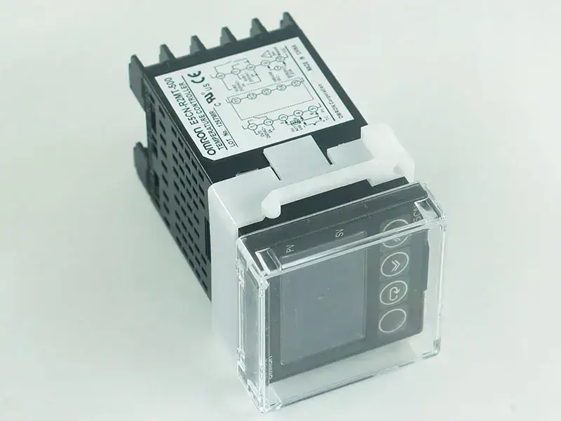 OMRON E5CN-R2MT-500 PLC Module