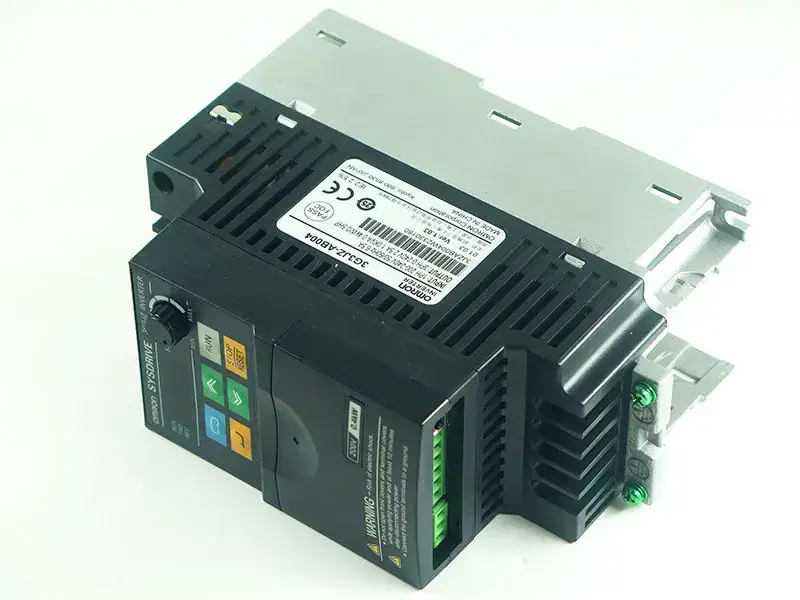 Omron 3G3JZ-AB004 inverter