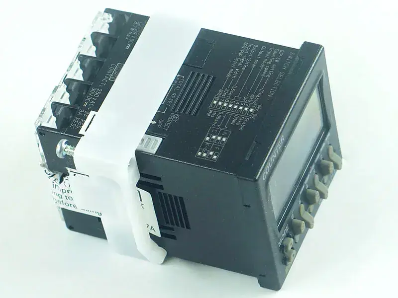 Omron H7CX-AD-N PLC Module