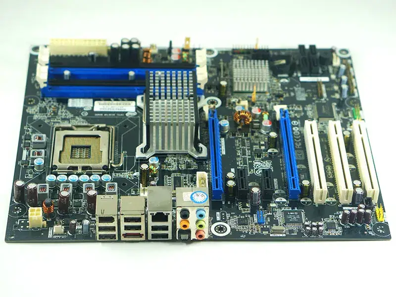 Intel Intel-DP45SG Motherboard