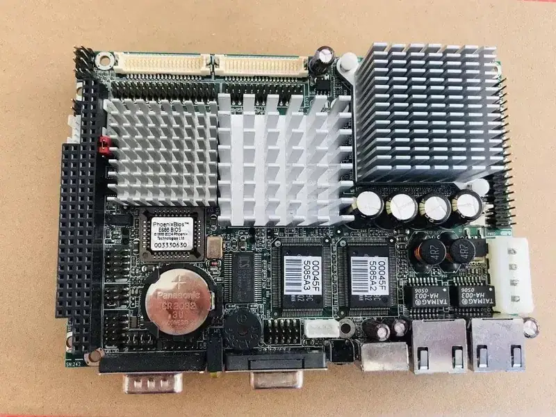Carte mère Avalue ECM-3610