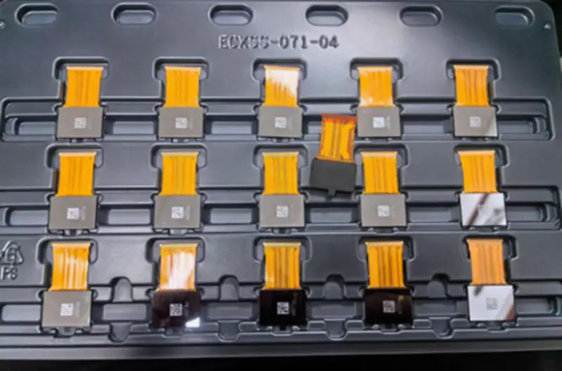 Wymiana panelu OLED ECX335SN-6 Sony