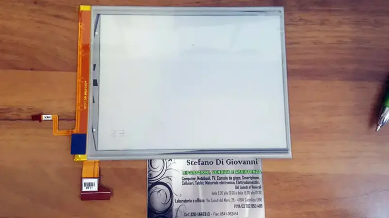 ED068TG1 E Mürekkep LCD panelinin değiştirilmesi