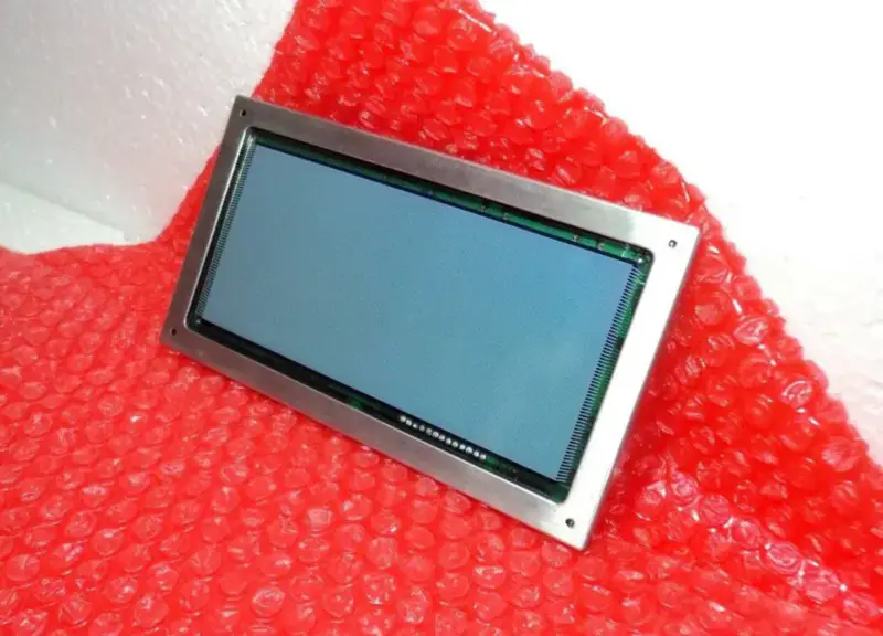Remplacement du panneau LCD PLANAIRE EL4836HB pour application industrielle