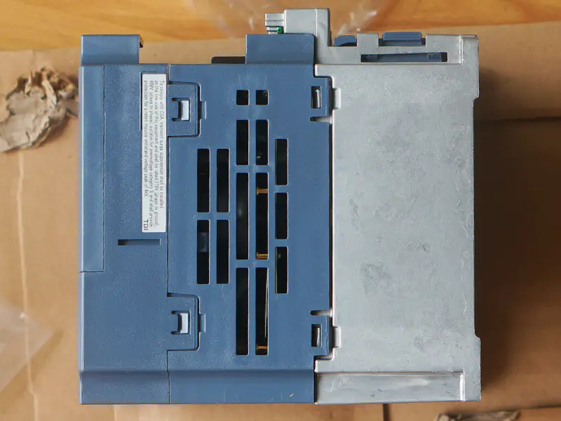 Inverter Fuji Mitsubishi FRN2.2E2S-4J FRN22E2S4J