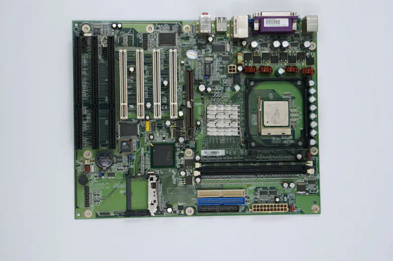 Placa base industrial DFI G4V620-B-G