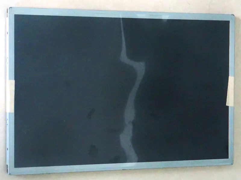 Remplacement du panneau LCD HannStar HSD170MGW1-B00 pour moniteur de bureau
