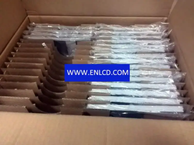 Remplacement du panneau LCD HannStar HSD080IDW1-A00