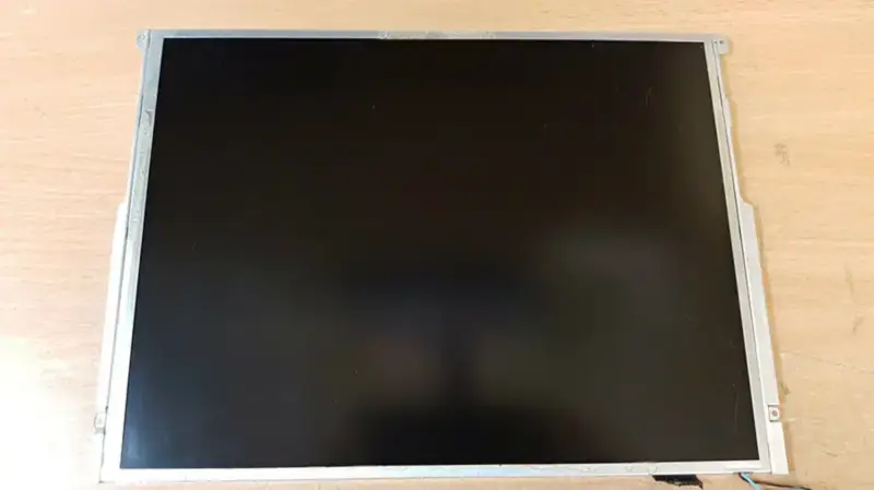 Substituição do painel LCD IAXG02C IDTech para laptop