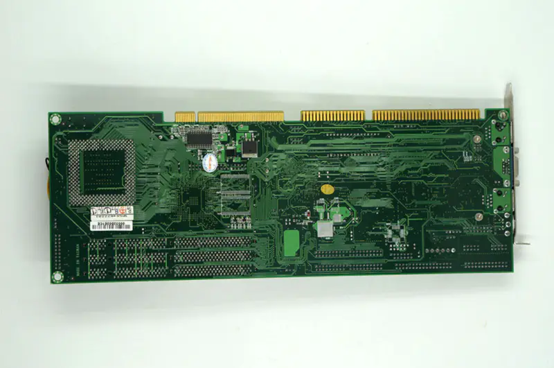 Scheda madre industriale Ibase IB745 con CPU RAM e FAN