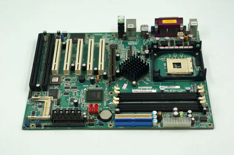 IEI Carte mère industrielle IMBA-8650GN-R22 IMBA-8650GN- R21 IMBA-8650GN-R20