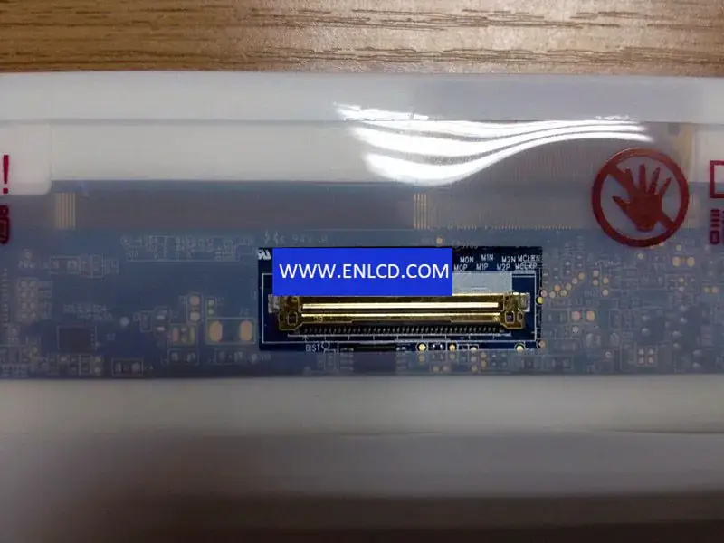 Remplacement du panneau LCD M101NWT2 R1 IVO pour PC Netbook