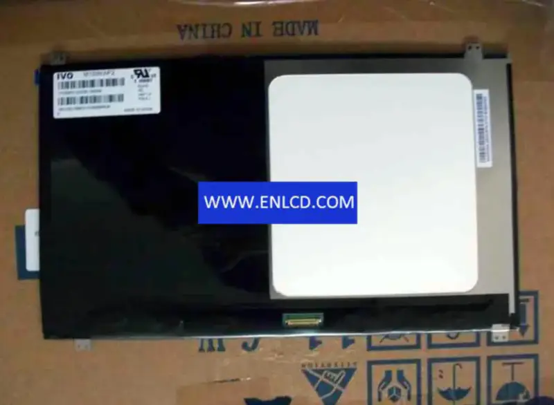 Sostituzione pannello LCD M133NWF2 R0 IVO