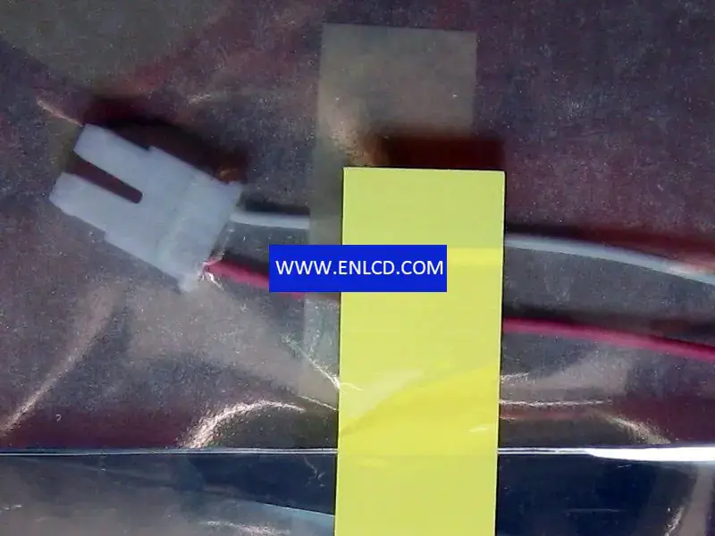 Remplacement du panneau LCD Innolux AT080TN52