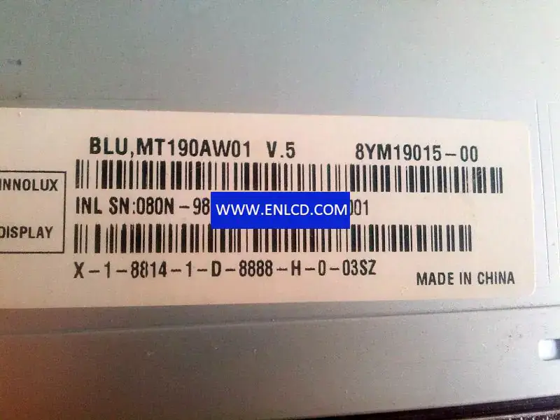 Remplacement du panneau LCD Innolux MT190AW01 V.5