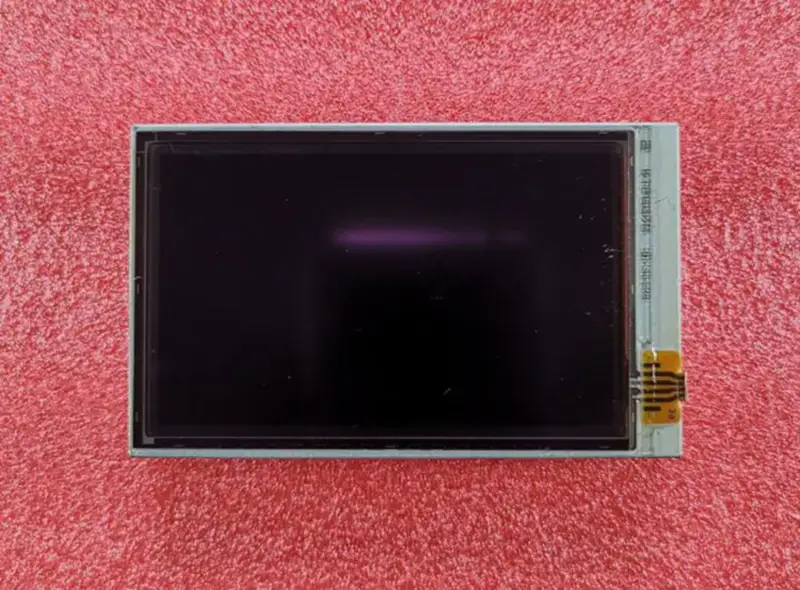 Kyocera KG037AALAA-A01 LCD