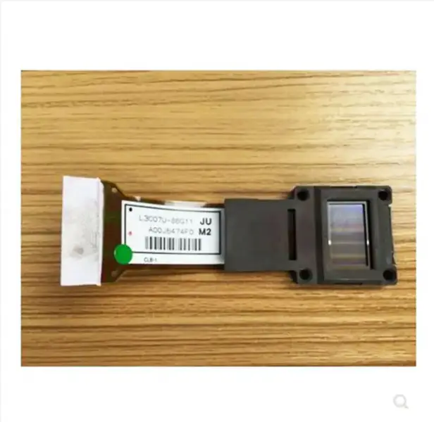 Remplacement du panneau LCD Epson L3C07U-86G11 pour projecteur
