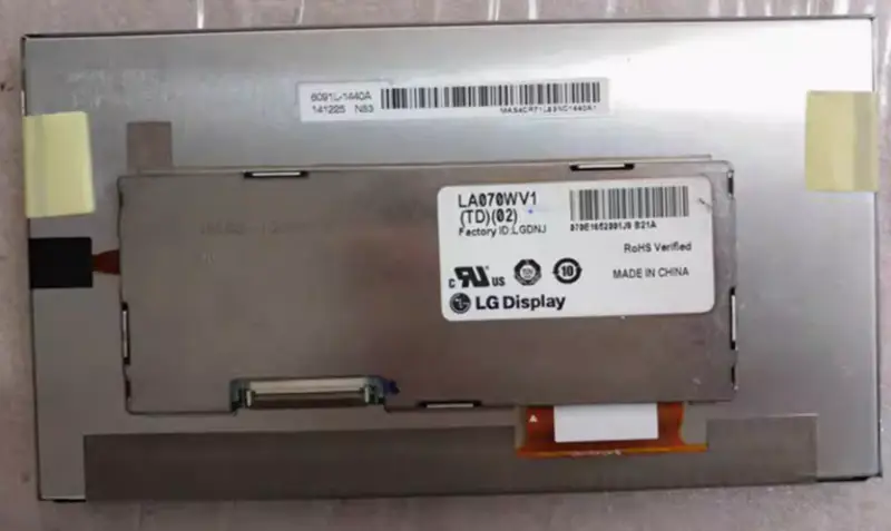 LG Display LA070WV1-TD02 LCD