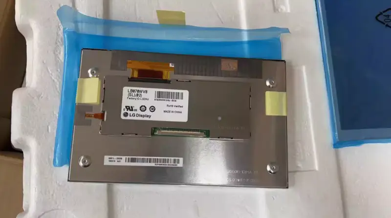Remplacement du panneau LCD LB070WV8-SL02 LG Display