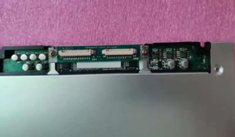 Remplacement du panneau LCD LCM-5333-22NTK