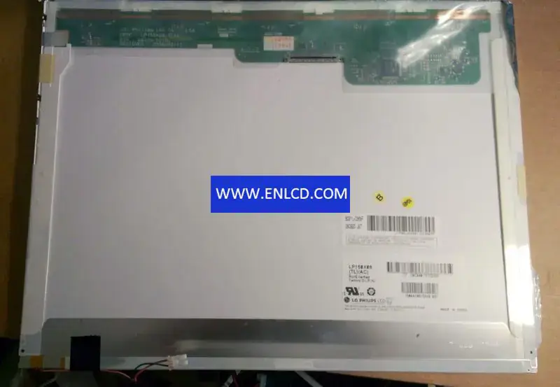 Remplacement du panneau LCD LP150X08-TLAC LG Display