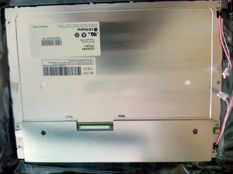 Remplacement du panneau LCD LB104V03-TD01 LG Display pour application industrielle